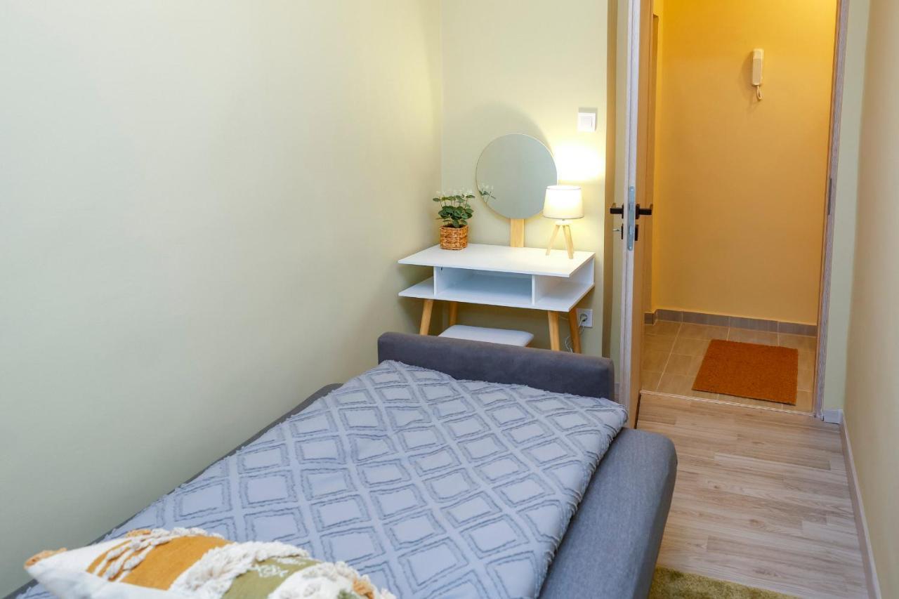 Parti Setany Apartman Eger Luaran gambar