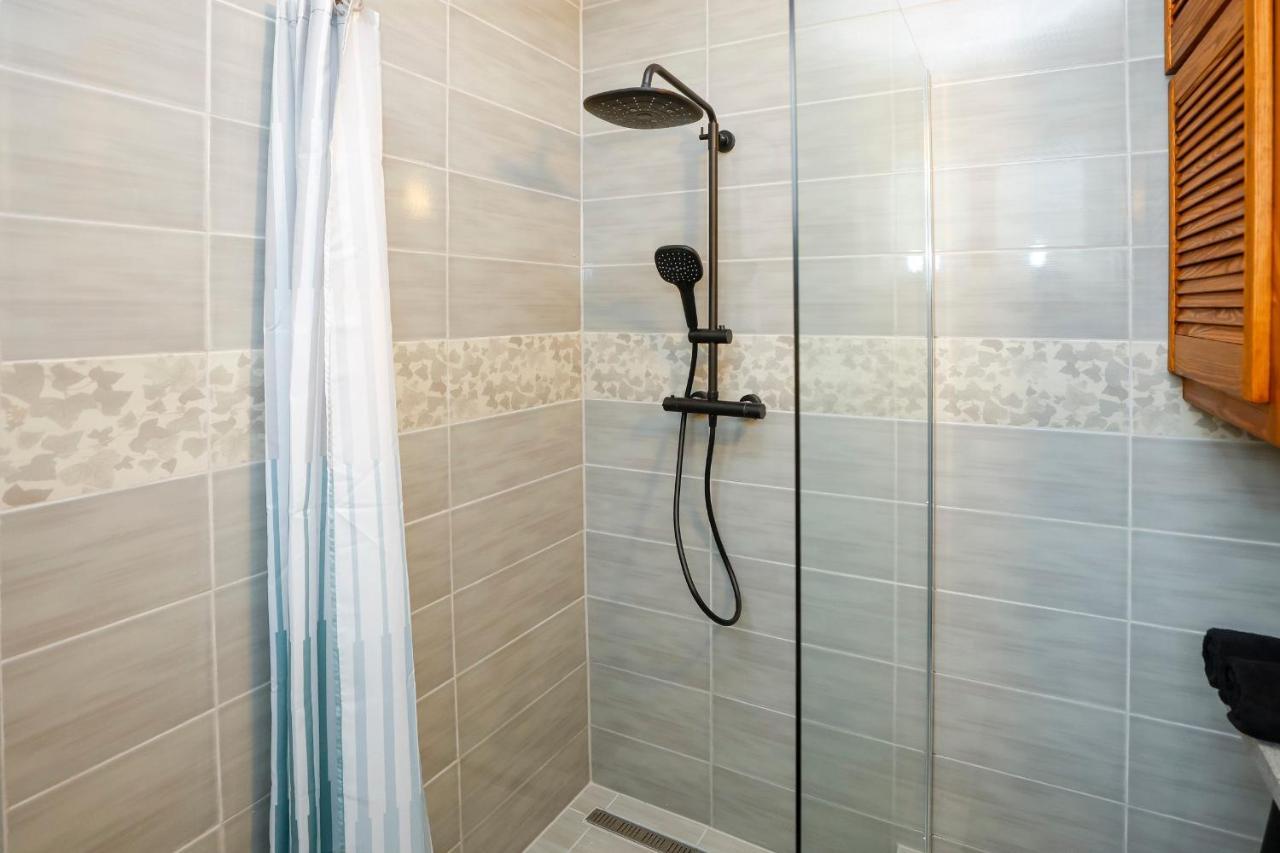 Parti Setany Apartman Eger Luaran gambar