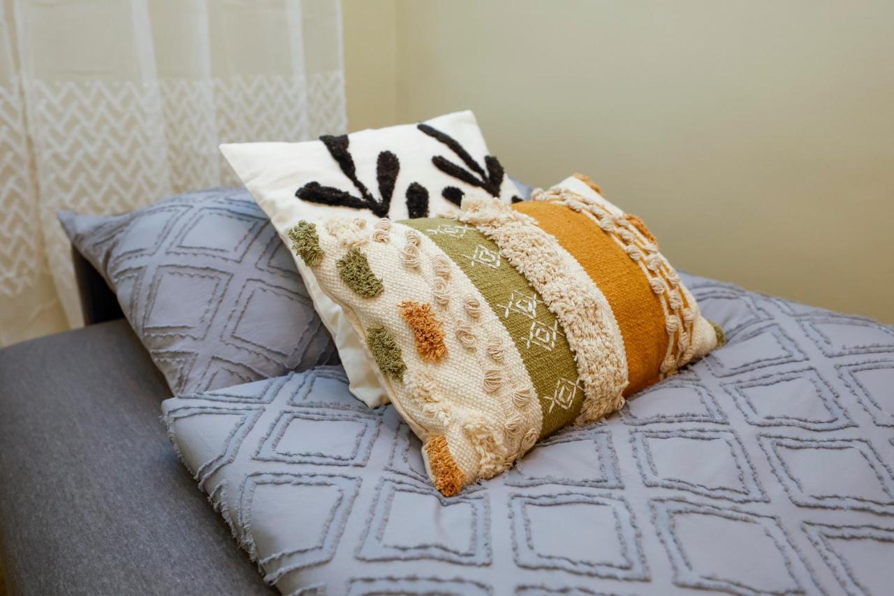 Parti Setany Apartman Eger Luaran gambar